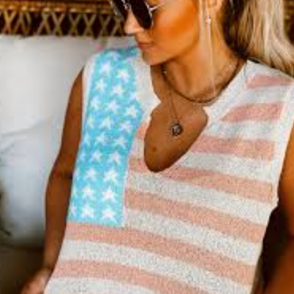 POL American Flag Sweater Tank Small USA Coastal Boho Patriotic Americana